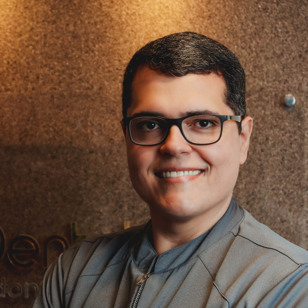 Dr. Rodrigo Sant’Anna